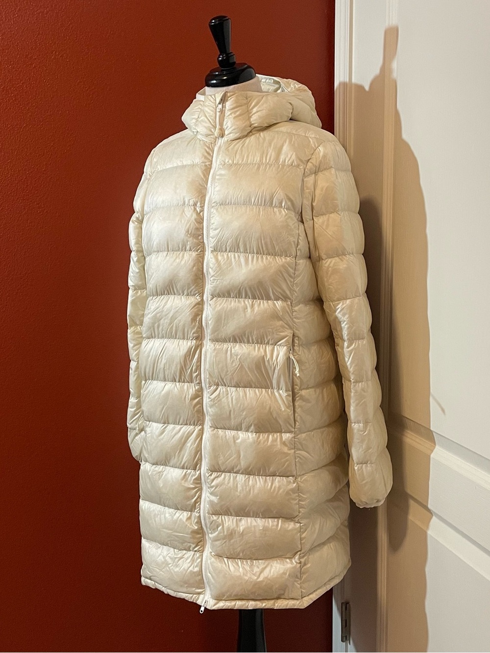 Aritzia TNA Women’s The Little Puff Full Zip Hooded Creme Long Puffer Jacket